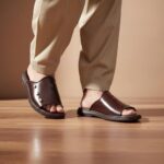 Men Slippers in Leather for Casual Wear