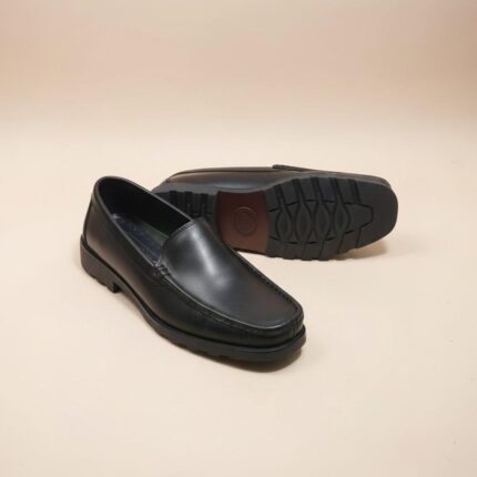 Men Loafers in Pure Leather
